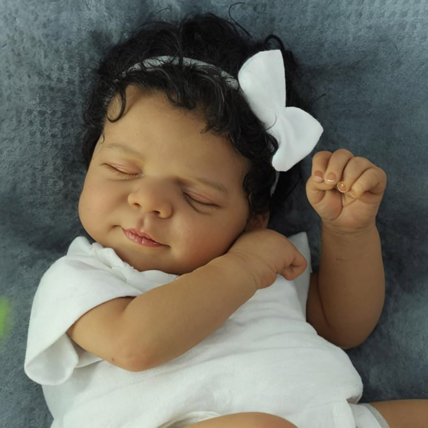 Baby Products For Curly Hair - Pascale الجلد الداكن 19 بوصة القماش